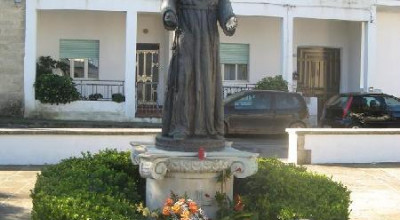 Rione di Caprarica - piazzetta Padre Pio da Pietralcina